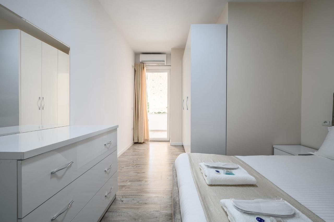 Miku Apartment-City Walk 1Bd Stylish Apartment Tirana Exterior foto